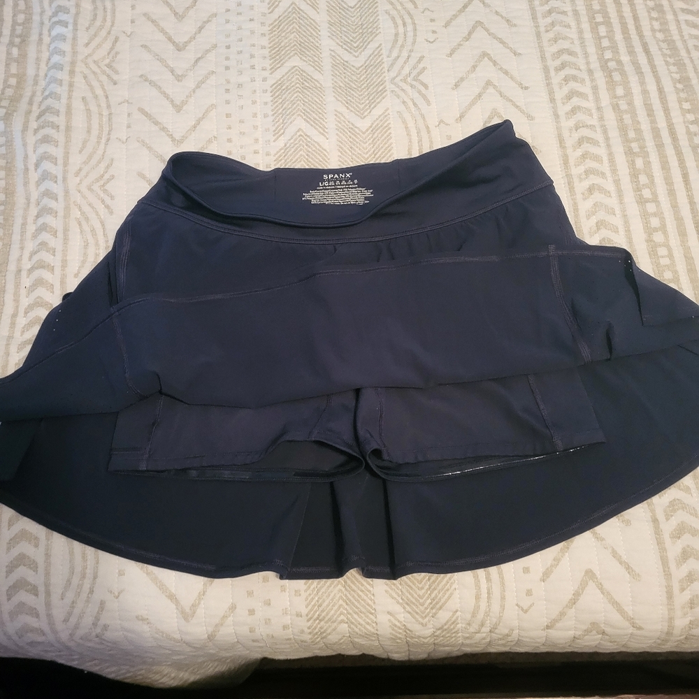Spanx Skort Navy Blue Lg
